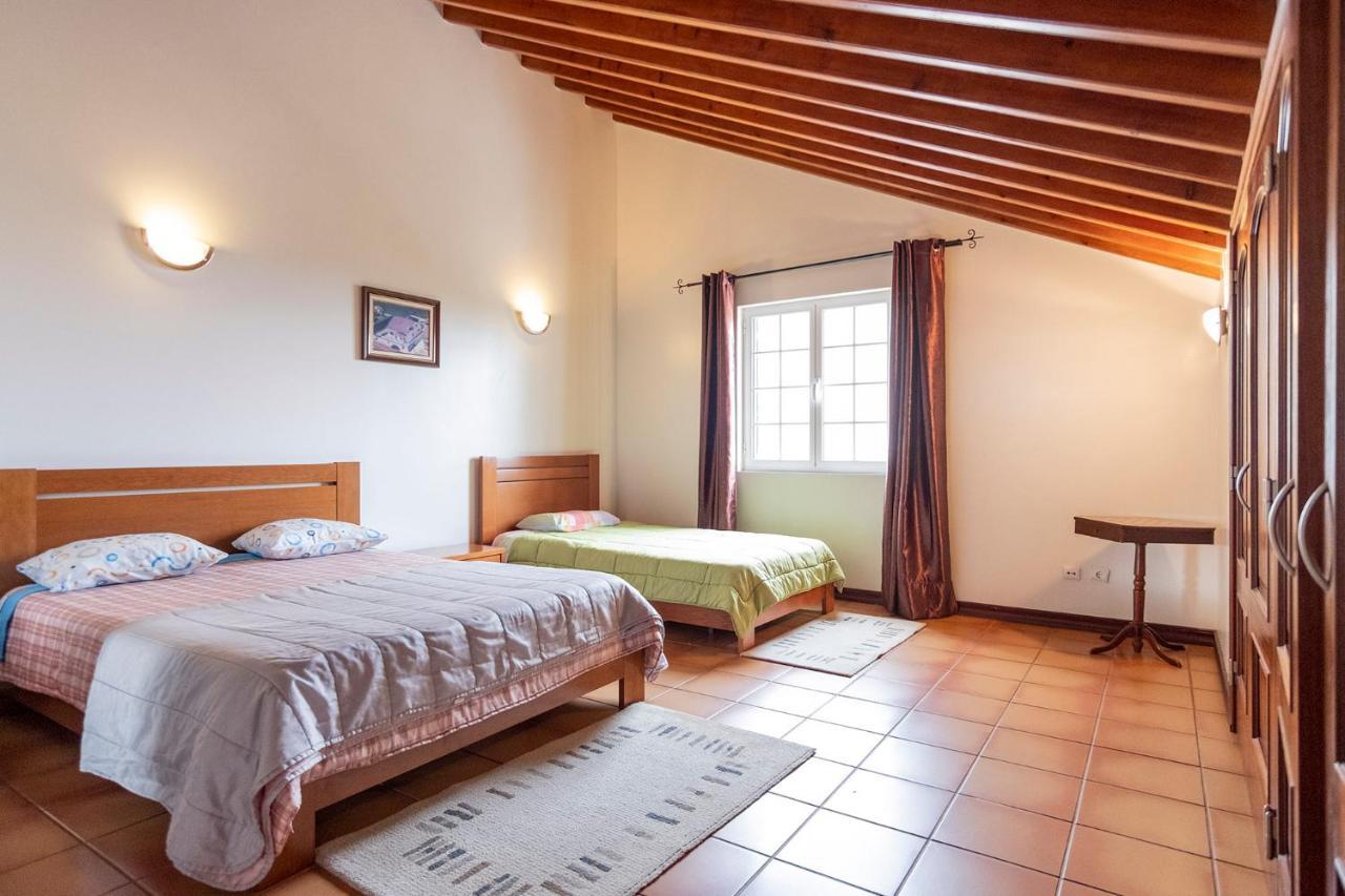 リベイラ・グランデ Casa Dos Amigosヴィラ エクステリア 写真
